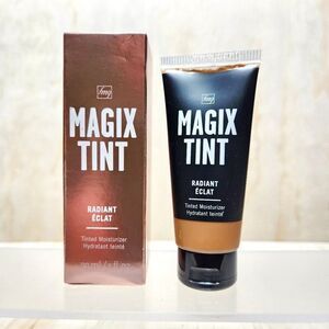 NIB Avon fmg Magix Tint Radiant Tinted Moisturizer 1 fl. oz.